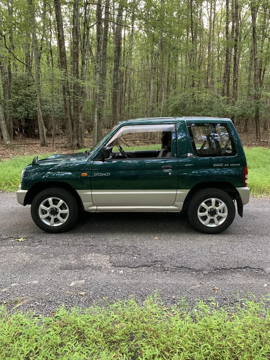 1995 Mitsubishi Pajero/Montero - Image 4 of 31