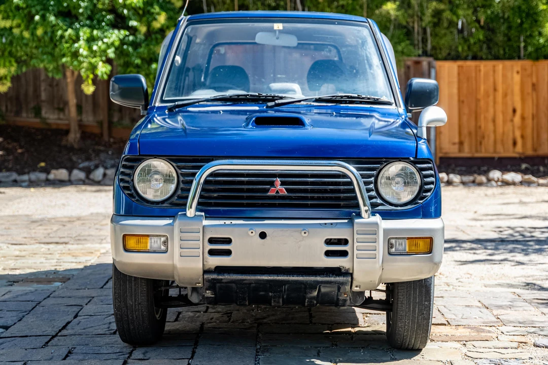 1995 Mitsubishi Pajero/Montero - Image 2 of 31