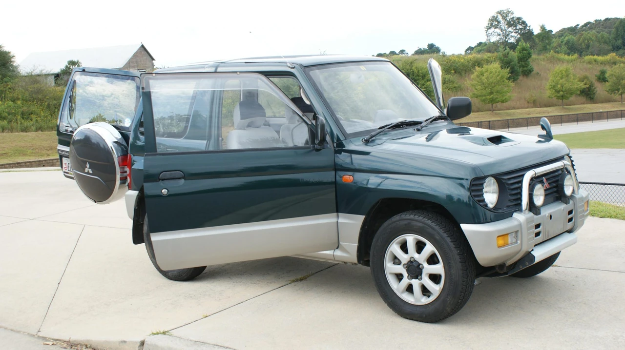 1995 Mitsubishi Pajero/Montero - Image 22 of 31