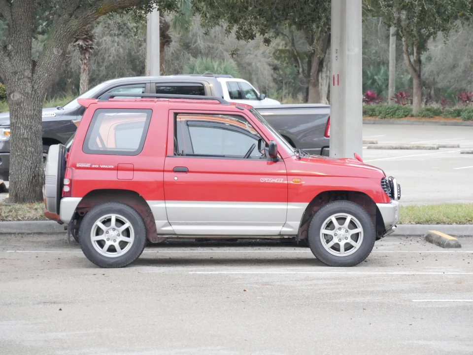 1995 Mitsubishi Pajero/Montero - Image 26 of 31