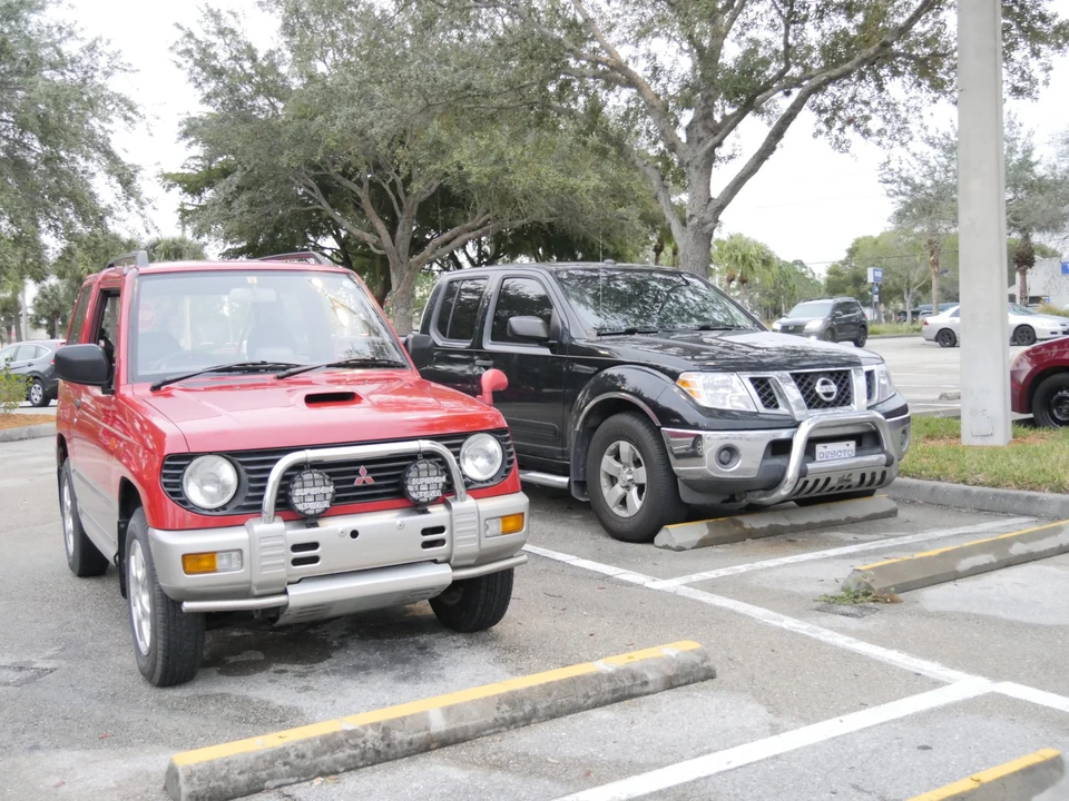 1995 Mitsubishi Pajero/Montero - Image 23 of 31