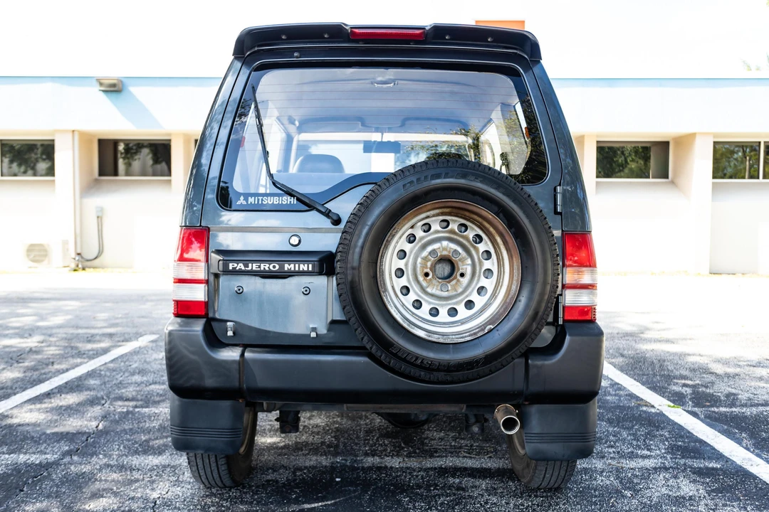 1995 Mitsubishi Pajero/Montero - Image 5 of 31