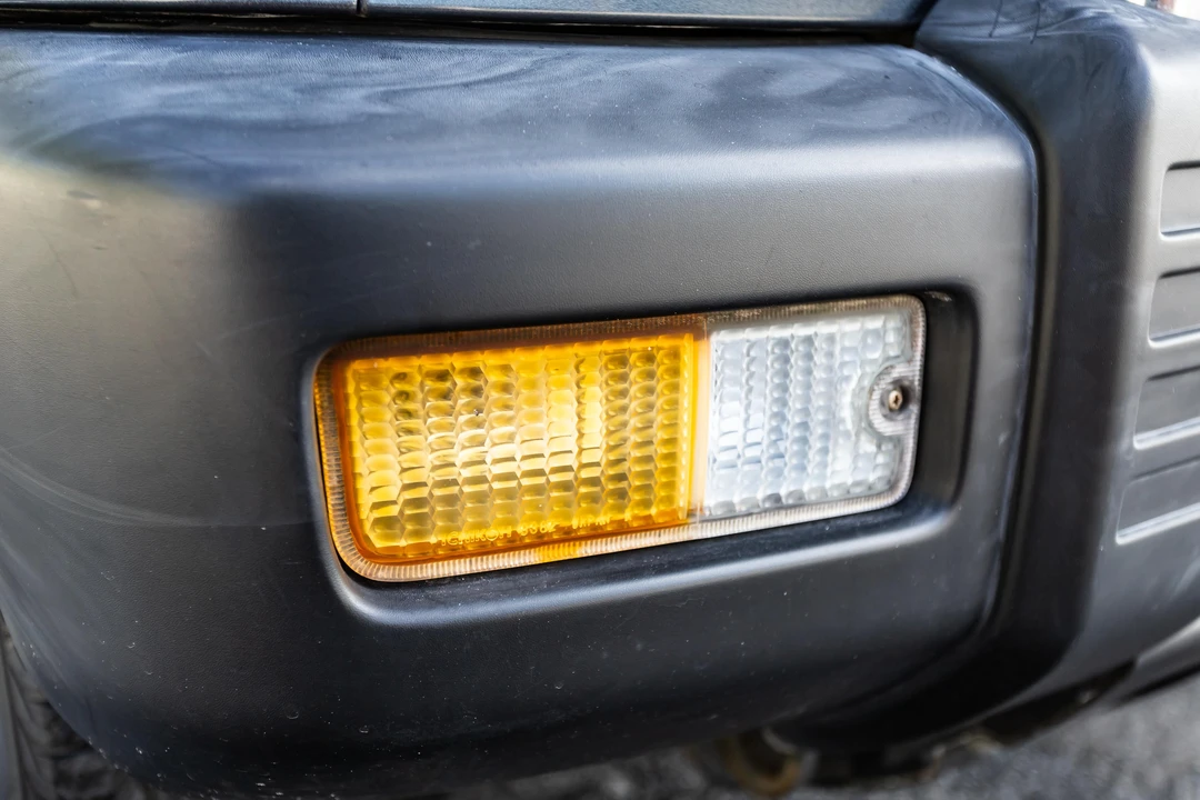 1995 Mitsubishi Pajero/Montero - Image 12 of 31