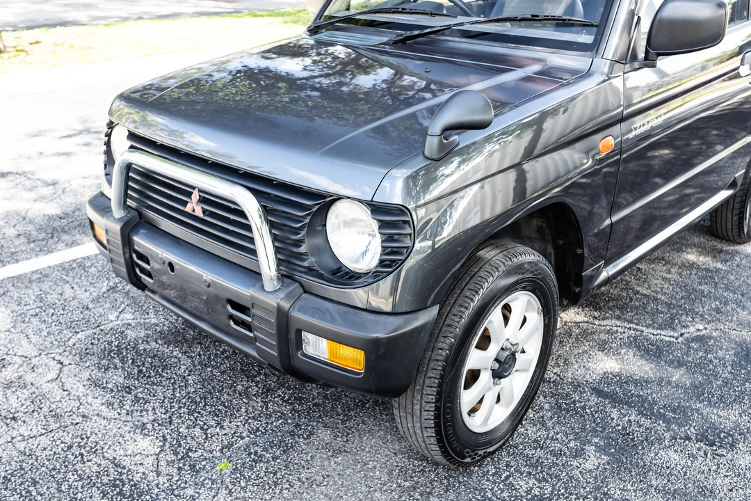 1995 Mitsubishi Pajero/Montero - Image 16 of 31
