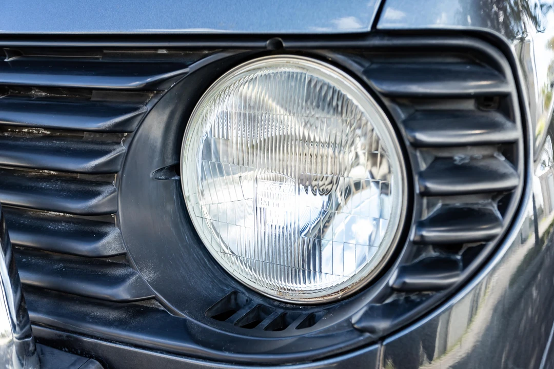 1995 Mitsubishi Pajero/Montero - Image 14 of 31
