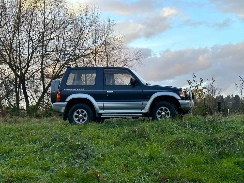 1995 Mitsubishi Pajero/Montero 2nd Gen - Image 30 of 31