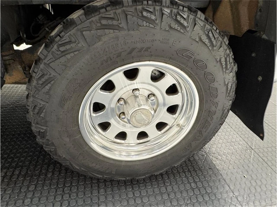 1995 Mitsubishi Pajero/Montero 2nd Gen - Image 18 of 31