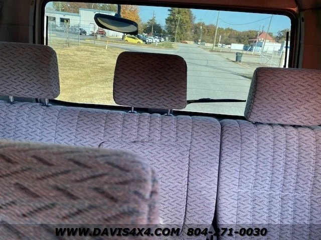 1995 Mitsubishi Delica 4th Gen - Image 19 of 30