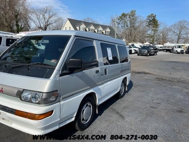1995 Mitsubishi Delica 4th Gen - Image 28 of 30