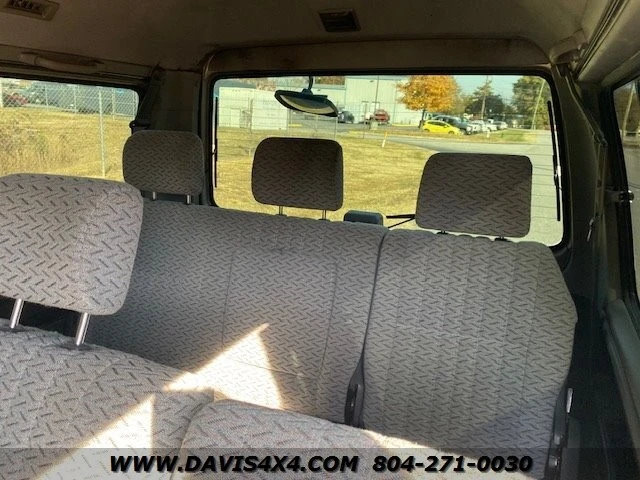 1995 Mitsubishi Delica 3rd Gen - Image 14 of 30