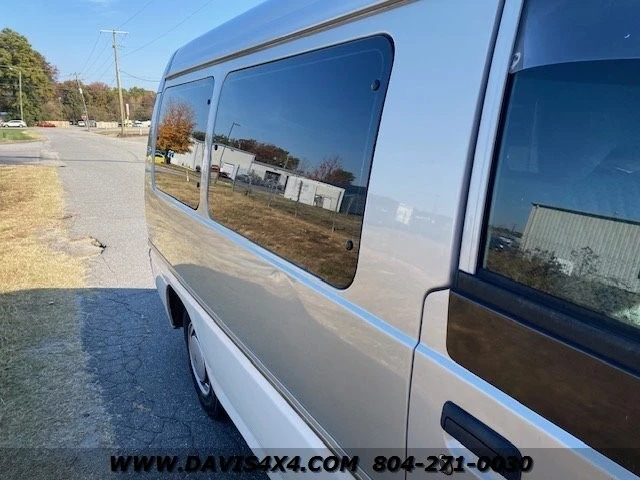1995 Mitsubishi Delica 3rd Gen - Image 22 of 30