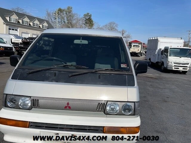 1995 Mitsubishi Delica 3rd Gen - Image 29 of 30