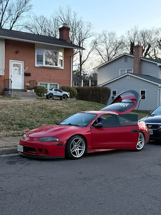 1995 Mitsubishi Eclipse 2nd Gen - Image 2 of 7