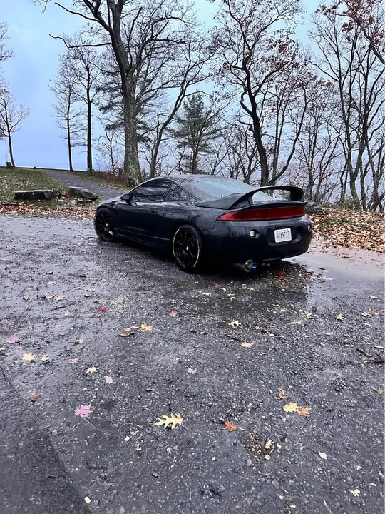 1995 Mitsubishi Eclipse 2nd Gen - Image 9 of 10