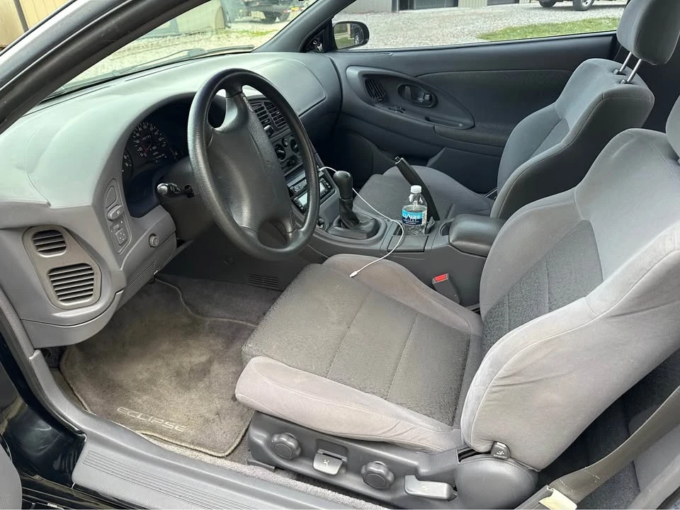 1995 Mitsubishi Eclipse 2nd Gen - Image 8 of 11
