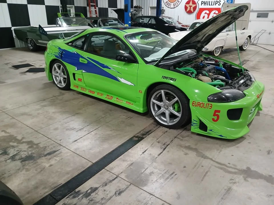 1995 Mitsubishi Eclipse 2nd Gen - Image 9 of 12