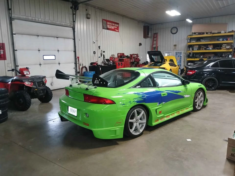 1995 Mitsubishi Eclipse 2nd Gen - Image 4 of 12
