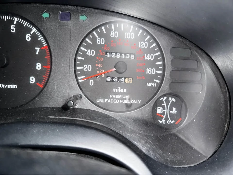1995 Mitsubishi Eclipse 2nd Gen - Image 9 of 9