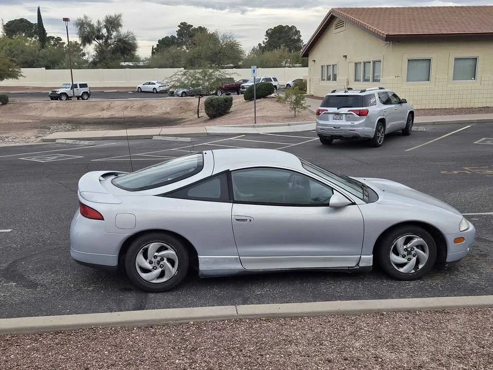 1995 Mitsubishi Eclipse 2nd Gen - Image 2 of 8