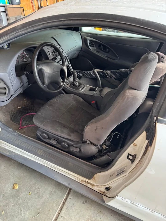 1995 Mitsubishi Eclipse 2nd Gen - Image 9 of 11