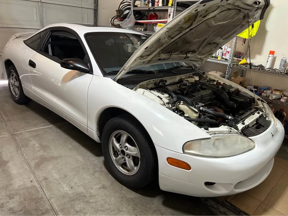 1995 Mitsubishi Eclipse 2nd Gen - Image 2 of 10
