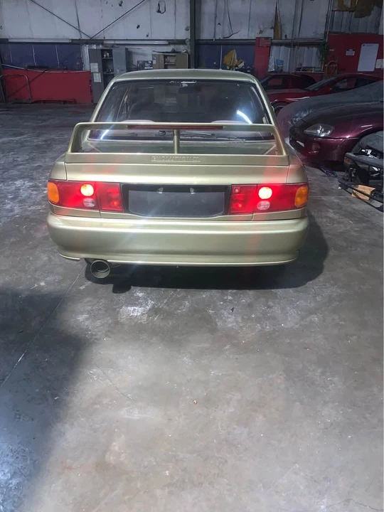 1995 Mitsubishi Lancer Evolution III 5th Gen - Image 4 of 12