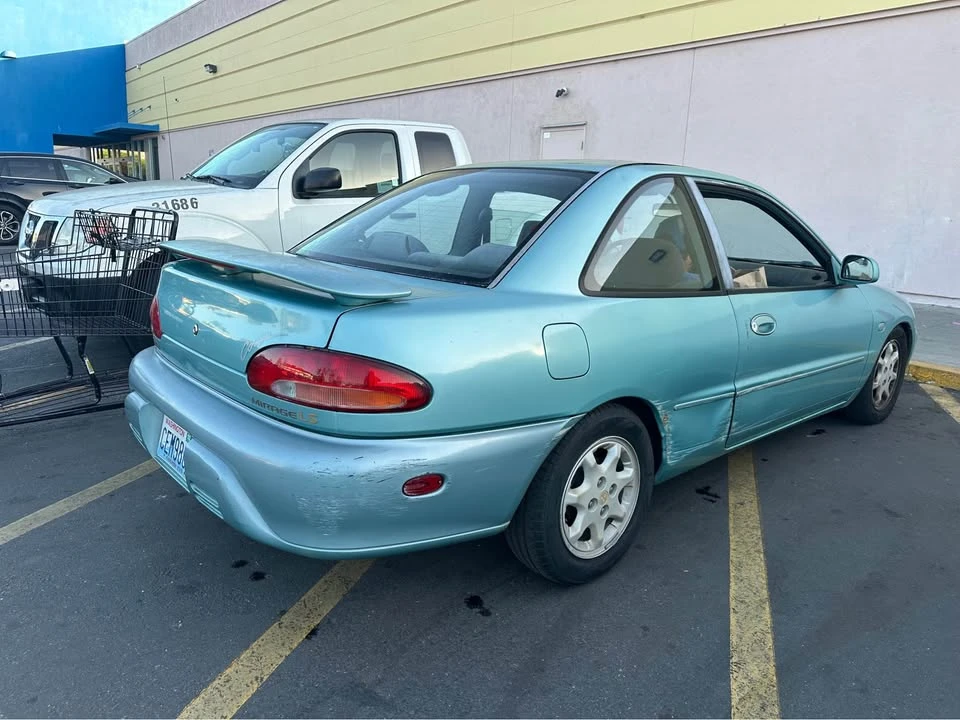 1995 Mitsubishi Mirage 5th Gen - Image 4 of 8
