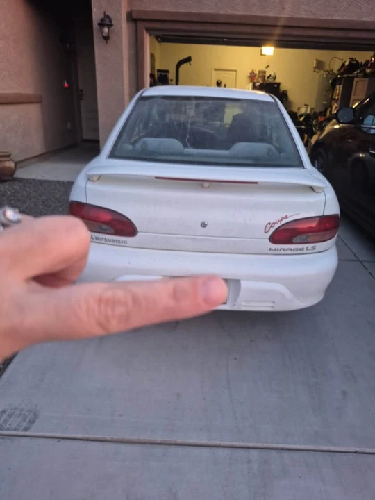 1995 Mitsubishi Mirage 4th Gen - Image 3 of 4