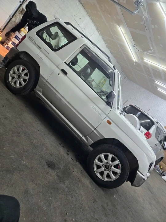 1995 Mitsubishi Pajero/Montero - Image 2 of 7