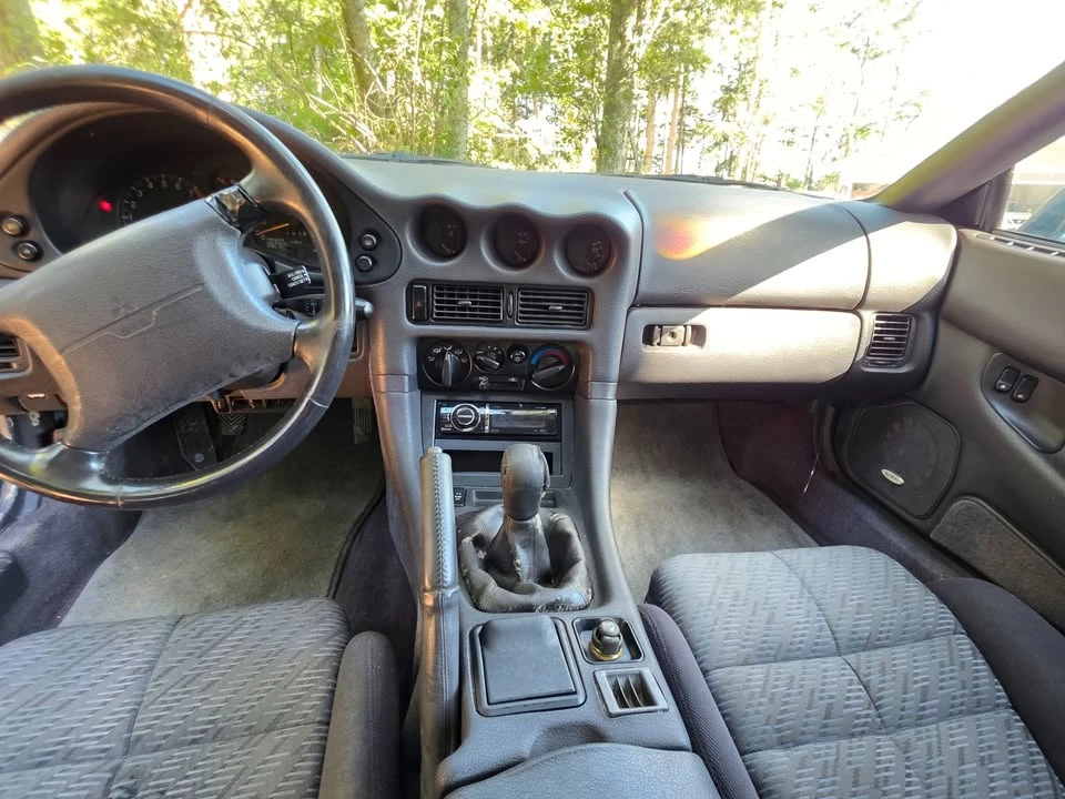 1995 Mitsubishi 3000GT Series 2 - Image 11 of 16