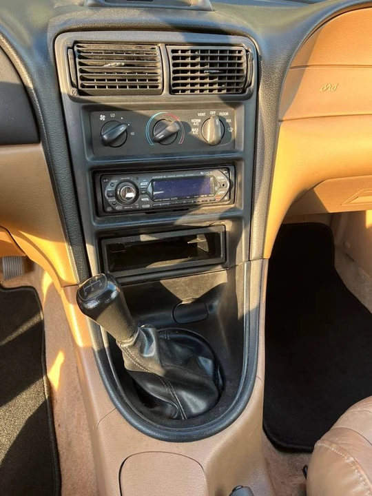 1995 Ford SN95 Mustang - Image 11 of 17