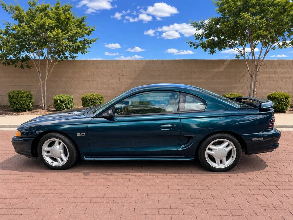 1995 Ford SN95 Mustang - Image 10 of 11