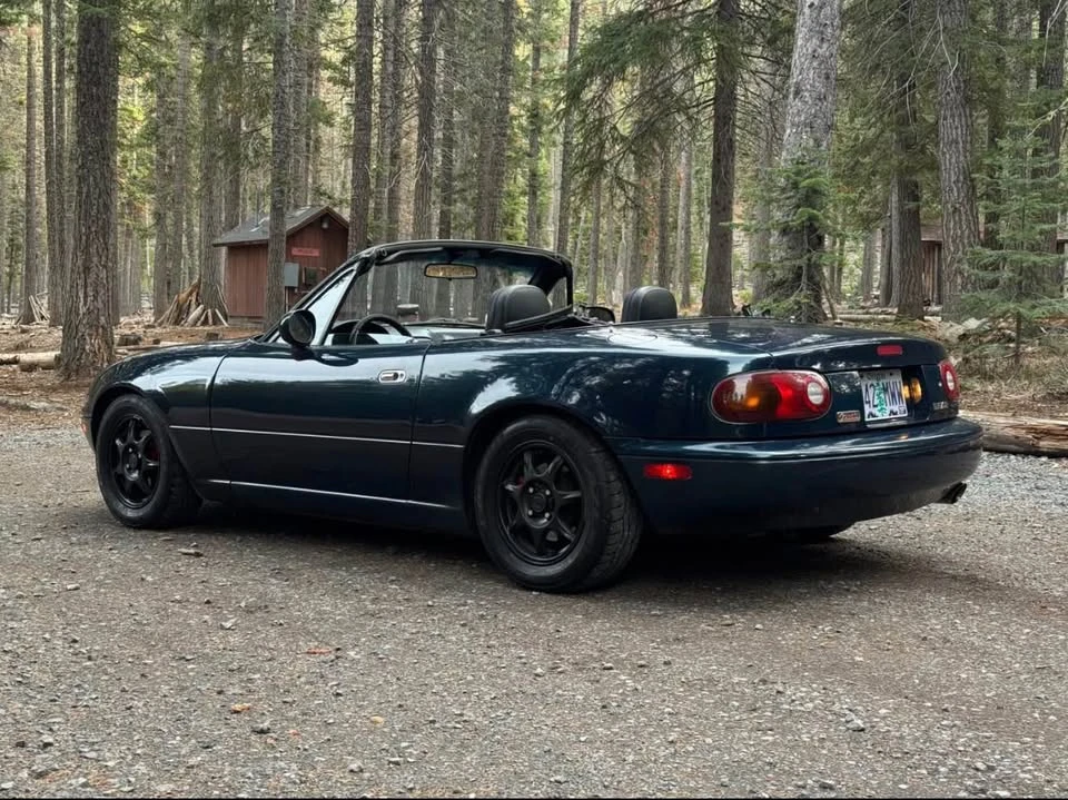 1995 Mazda NA MX-5 Miata - Image 2 of 10