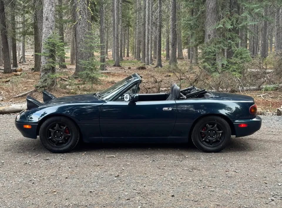 1995 Mazda NA MX-5 Miata - Image 6 of 10