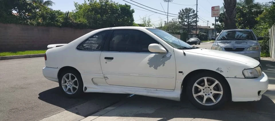 1995 Nissan Sentra 4th Gen - Image 4 of 12