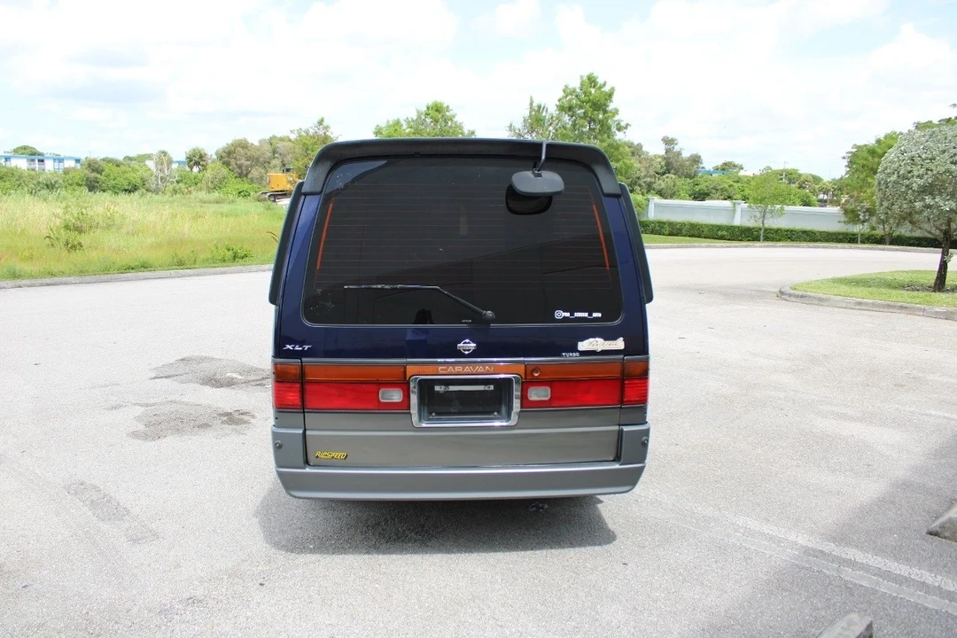 1995 Nissan Caravan 3rd Gen - Image 8 of 12