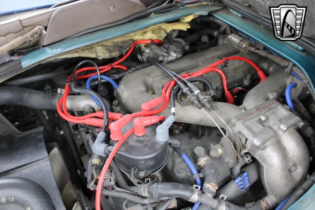 1995 Nissan Caravan 3rd Gen - Image 16 of 21