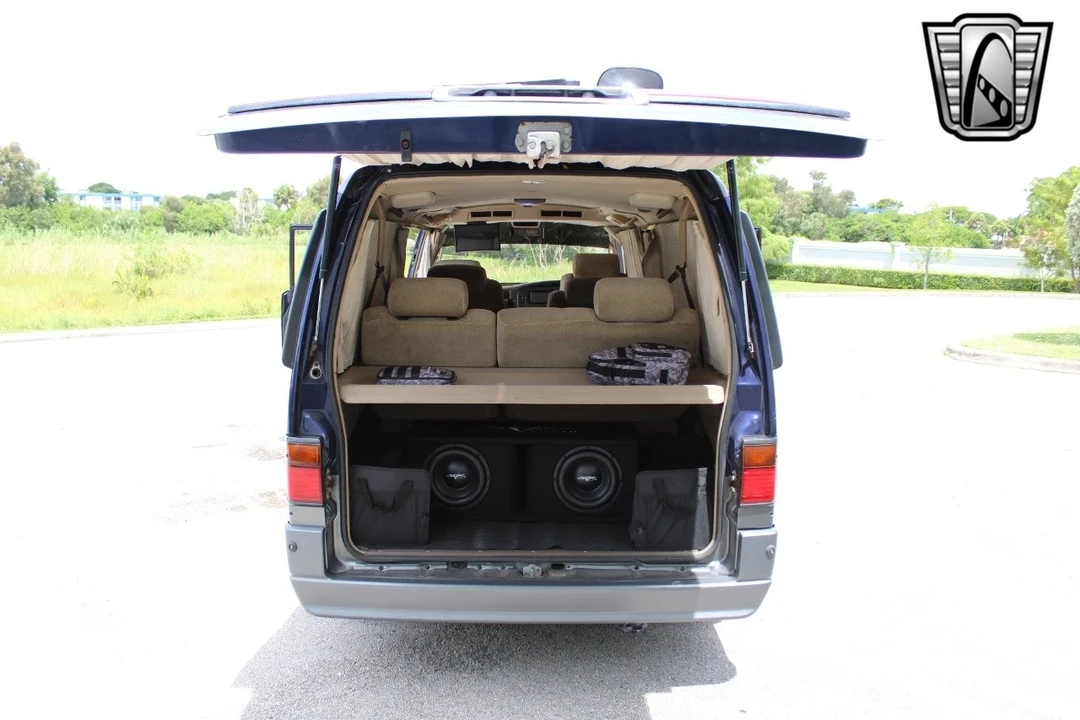 1995 Nissan Caravan 3rd Gen - Image 14 of 21