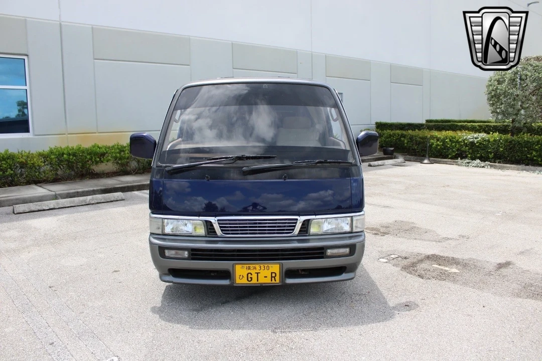 1995 Nissan Caravan 3rd Gen - Image 3 of 12