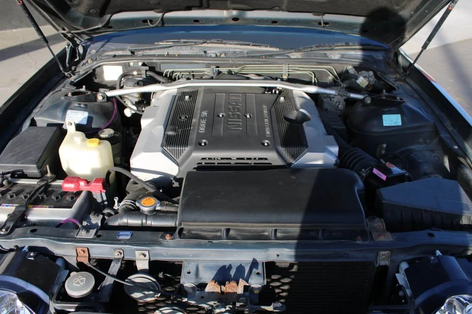 1995 Nissan Cedric 9th Gen - Image 6 of 10