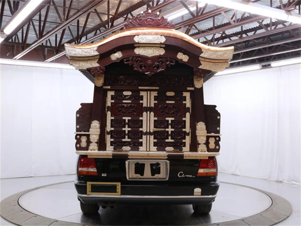 1995 Nissan Cima 2nd Gen - Image 6 of 31