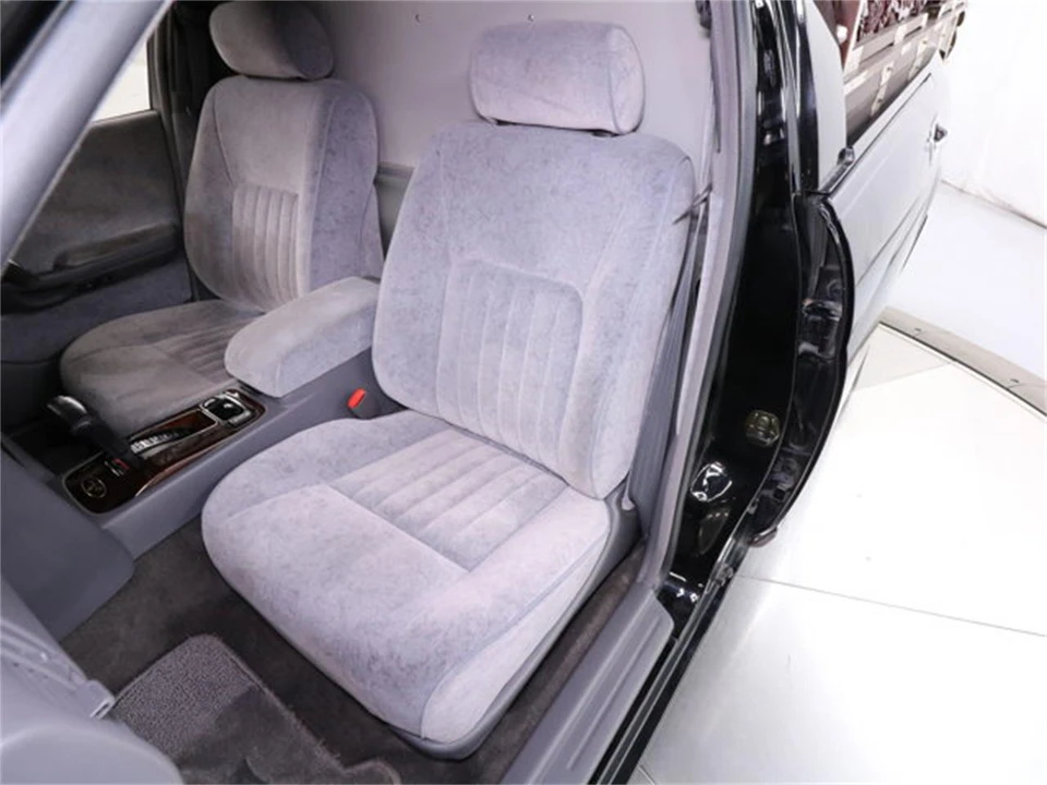 1995 Nissan Cima 2nd Gen - Image 16 of 31