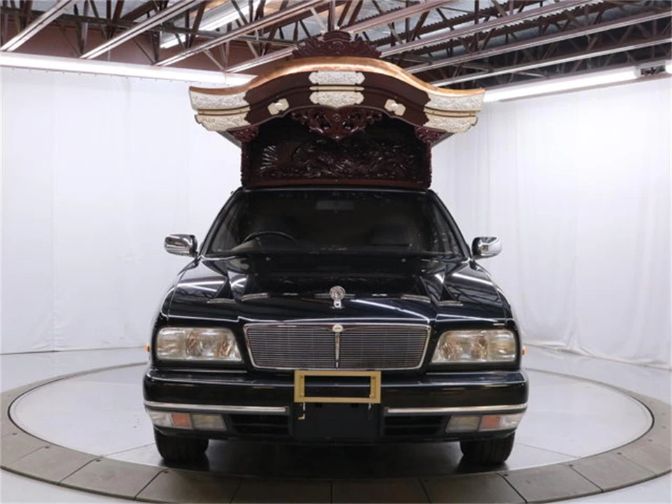 1995 Nissan Cima 2nd Gen - Image 3 of 31