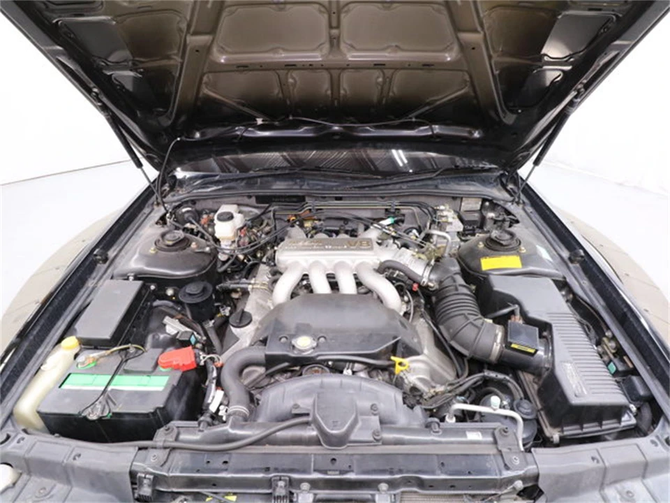 1995 Nissan Cima 2nd Gen - Image 20 of 31