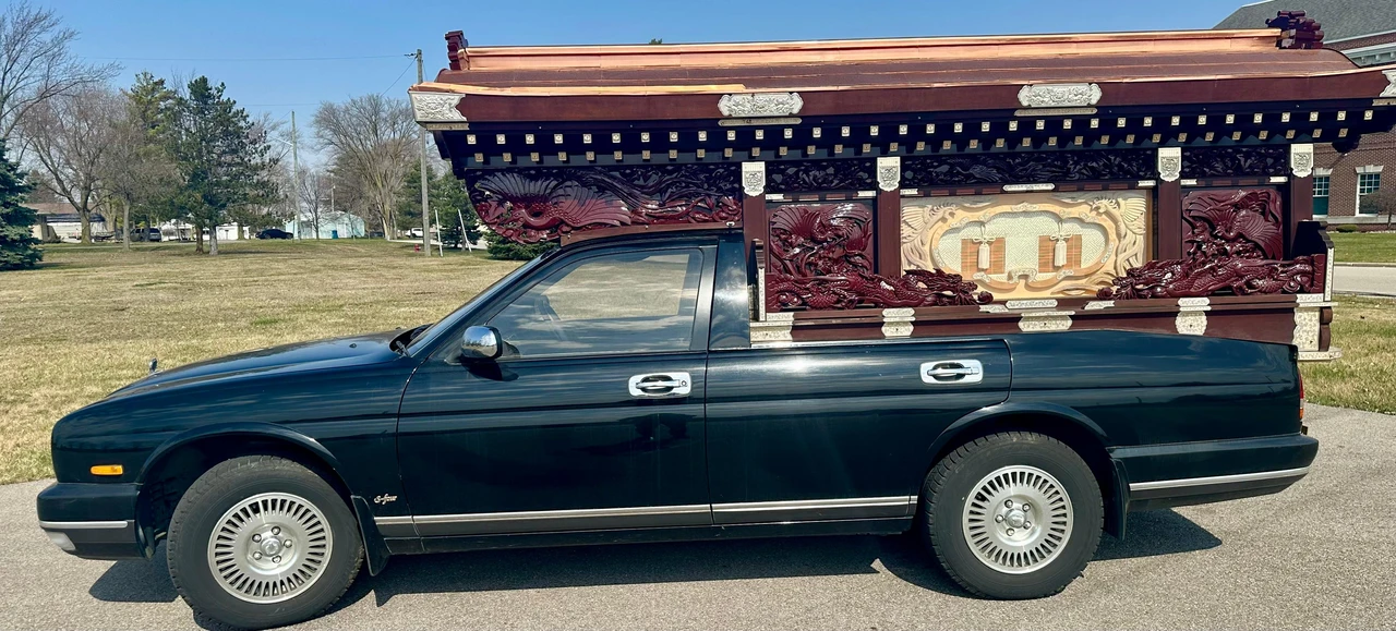 1995 Nissan Cima 1st Gen - Image 15 of 31
