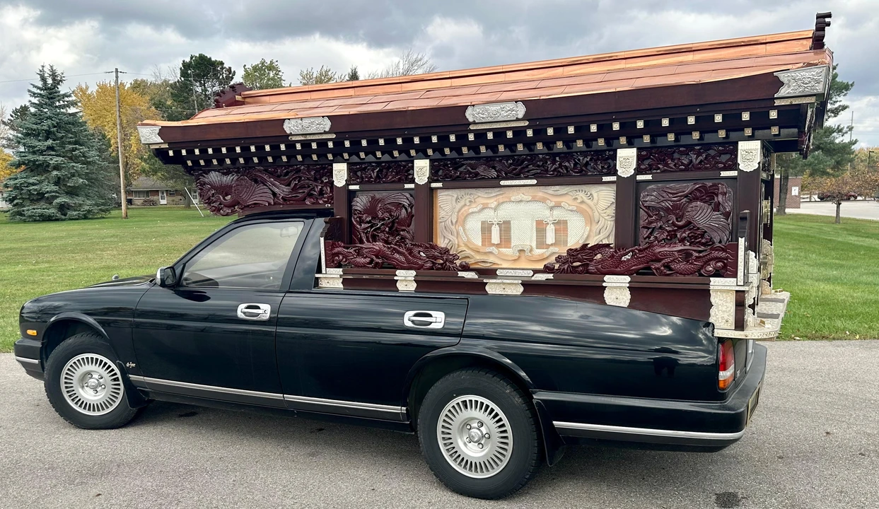 1995 Nissan Cima 1st Gen - Image 18 of 31