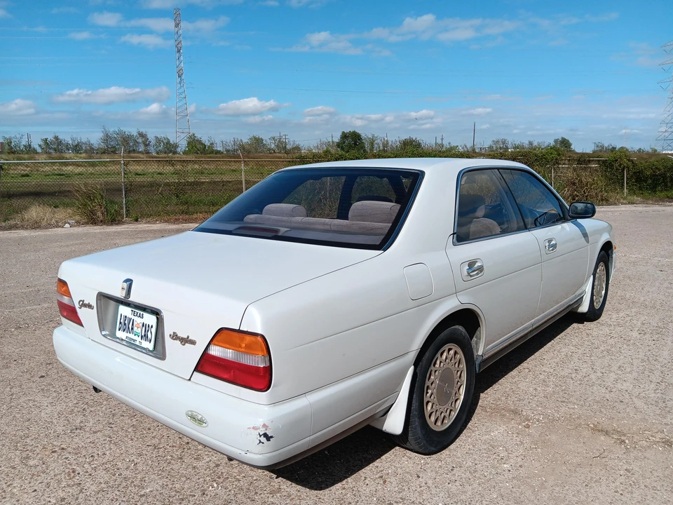 1995 Nissan Gloria 8th Gen - Image 7 of 31
