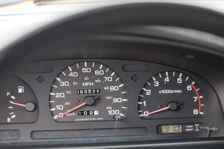 1995 Nissan Frontier - Image 23 of 31