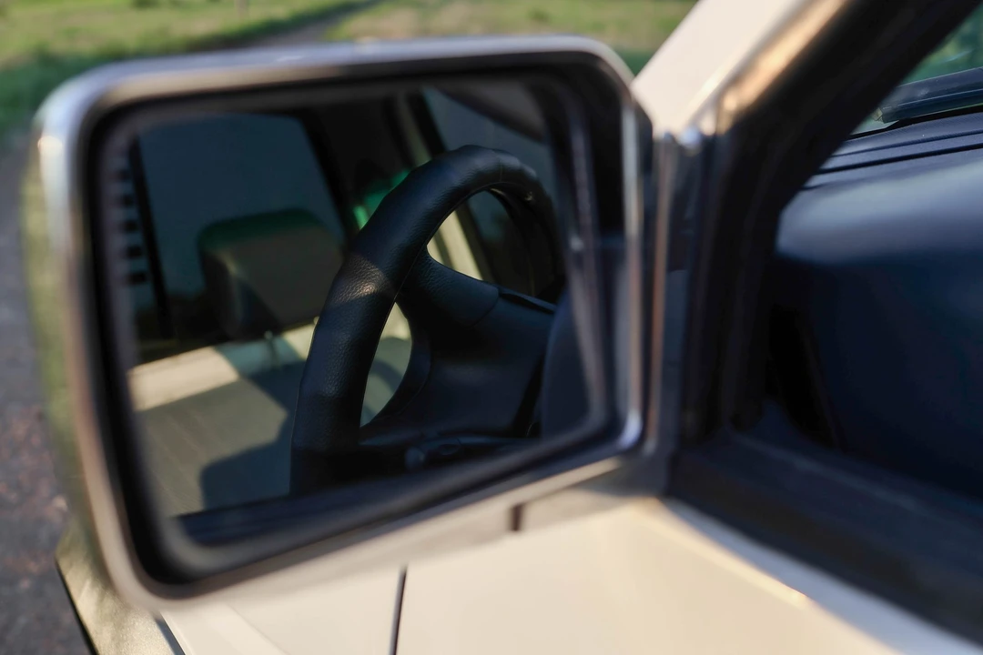 1995 Nissan Frontier - Image 23 of 31