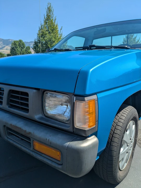 1995 Nissan Frontier - Image 23 of 31